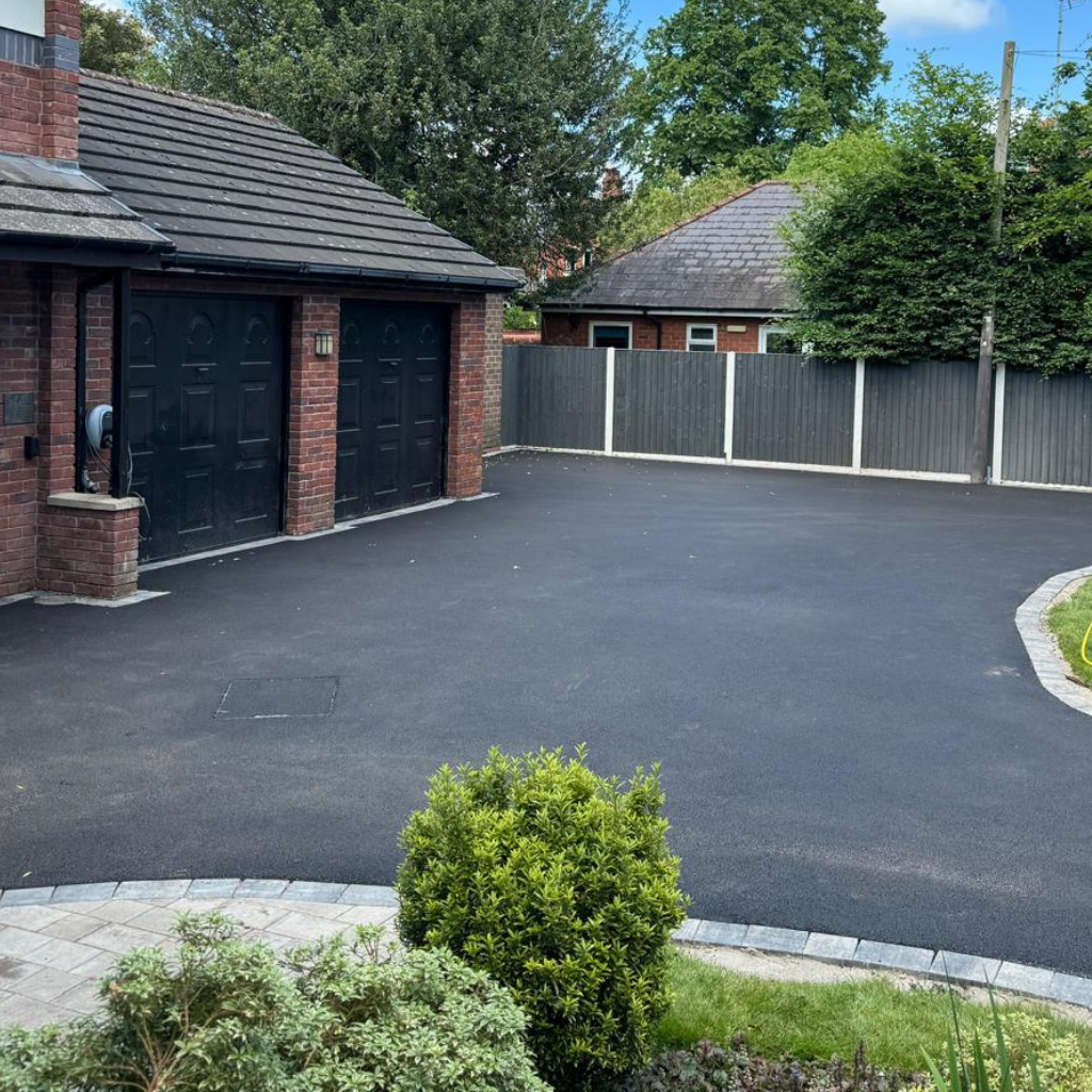 Local Tarmac Driveway Experts in Leasowe